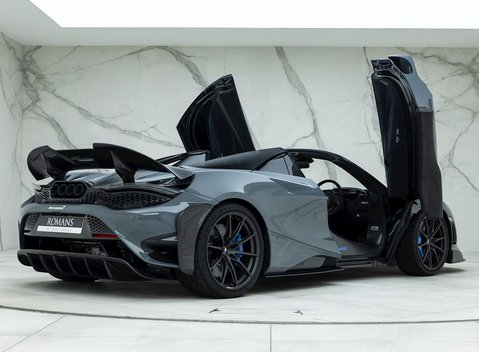 McLaren 765LT Spider 10