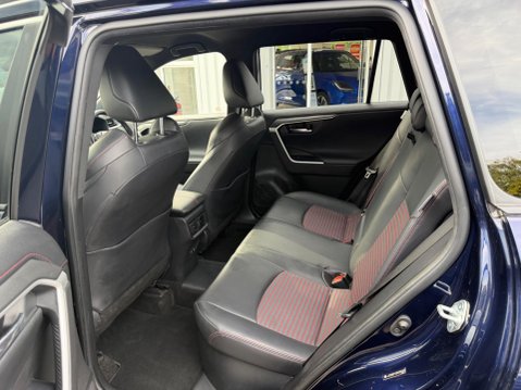 Suzuki Across 2.5 18.1kWh E-CVT 4WD Euro 6 (s/s) 5dr 17