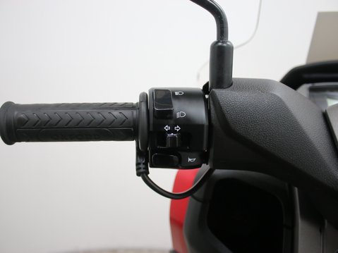 Yamaha Nmax 125 GPD125-A ABS 22