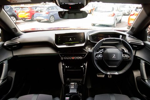 Peugeot 2008 PURETECH S/S GT 3