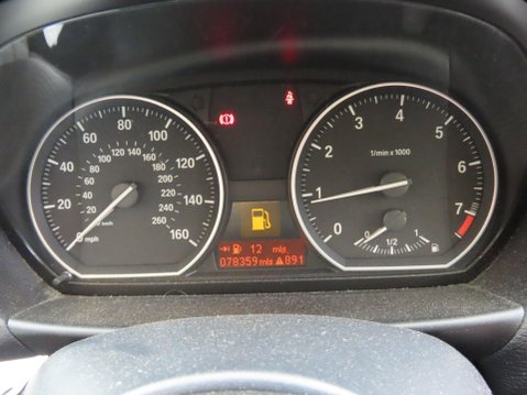 BMW 1 Series 2.0 120i SE Euro 4 2dr 9