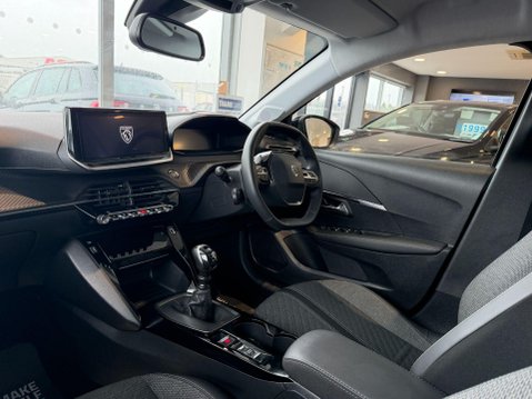 Peugeot 208 1.2 PureTech Allure Euro 6 (s/s) 5dr 16