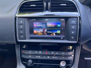 Jaguar F-Pace 2.0 D180 R-Sport Auto AWD Euro 6 (s/s) 5dr 85