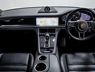 Porsche Panamera 2.9 V6 E-Hybrid 14kWh 4 Sport Turismo 5dr Petrol Plug-in Hybrid PDK 4WD Eur 17