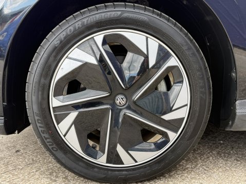 MG MG4 51kWh SE Hatchback 5dr Electric Auto (170 ps) 18