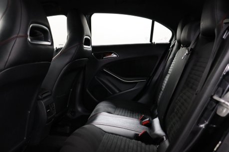 Mercedes-Benz A Class A 180 D AMG LINE 41