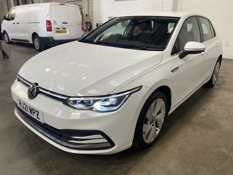 Volkswagen Golf STYLE TSI