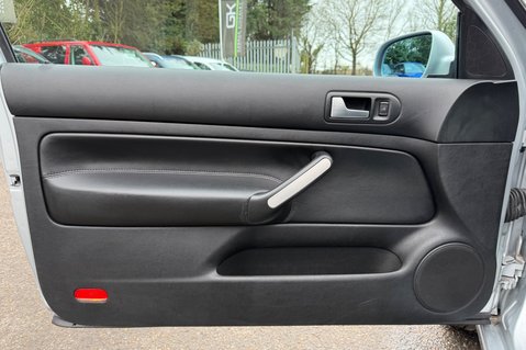 Volkswagen Golf R32 - STUNNING CAR - £15K SPENT ON RECENT RESTO -NEW CLUTCH -NEW MOT 21