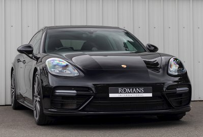 Porsche Panamera Turbo Sport Turismo
