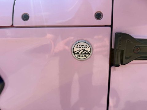 Jeep Wrangler 2.1 Wrangler Sahara MultiJet II Auto 4WD 2dr 23