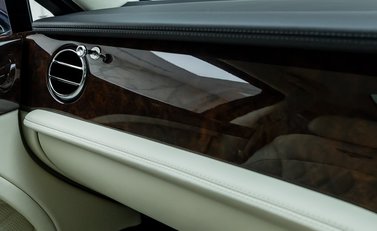 Bentley Mulsanne V8 SPEED 29