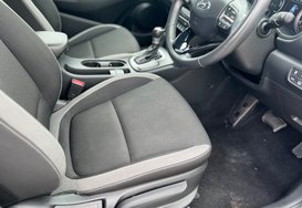 Hyundai KONA 1.6 h GDI PREMIUM AUTO PETROL HYBRID 17