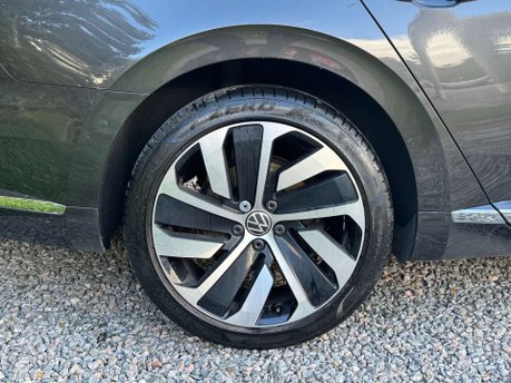 Volkswagen Arteon 2.0 Arteon R-Line TDI Semi-Auto 5dr 14