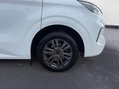 Ford Transit Custom 2.0 320 EcoBlue Limited Crew Van Auto L1 H1 Euro 6 (s/s) 5dr 9