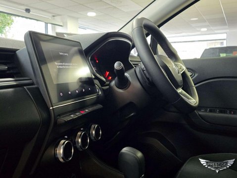 Renault Captur 1.3 TCe Iconic EDC Euro 6 (s/s) 5dr 48