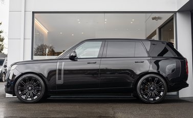 Land Rover Range Rover D350 AUTOBIOGRAPHY LWB 3