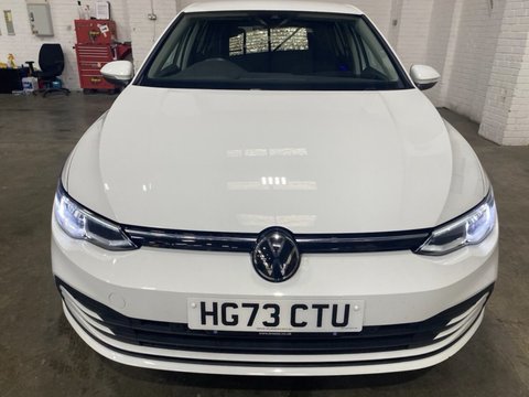 Volkswagen Golf LIFE ETSI DSG 2