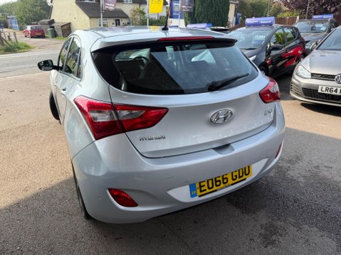 Hyundai i30 1.4 Blue Drive SE Nav Euro 6 (s/s) 5dr 4
