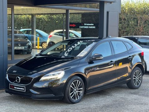 Volvo V40 2.0 V40 Momentum Nav+ D2 5dr 2