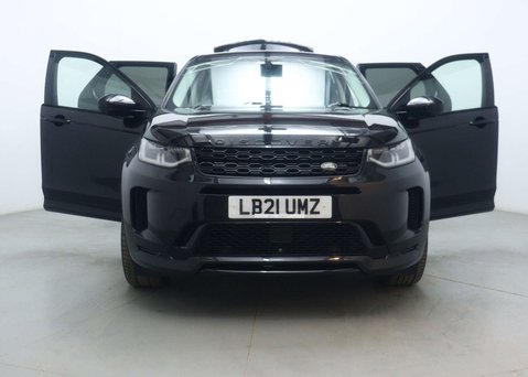 Land Rover Discovery Sport 2.0 P250 MHEV R-Dynamic SE SUV 5dr Petrol Auto 4WD Euro 6 (s/s) (249 ps) 62