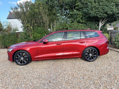Volvo V60 2.0 D4 Momentum Pro Auto Euro 6 (s/s) 5dr 3