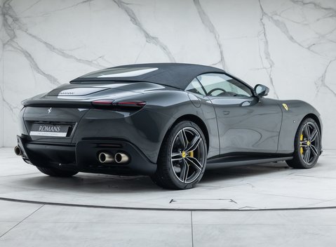 Ferrari Roma SPIDER 8