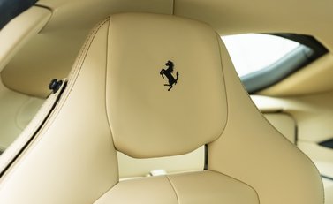 Ferrari 812 Superfast 13