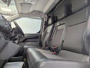Vauxhall Vivaro 1.5 Vivaro 2900 Sportive S/S 37
