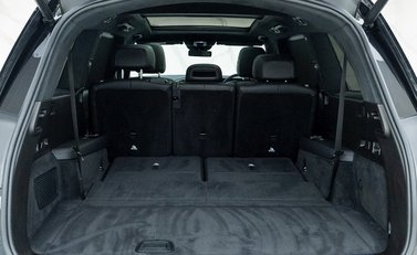 Mercedes-Benz GLS 63 Night Edition Executive 42