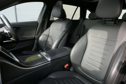 Mercedes-Benz C Class 2.0 C 300 E AMG Line Premium + A 5dr 29