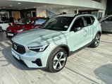 Volvo XC40 2.0 B4 MHEV Plus Dark DCT Auto Euro 6 (s/s) 5dr 1