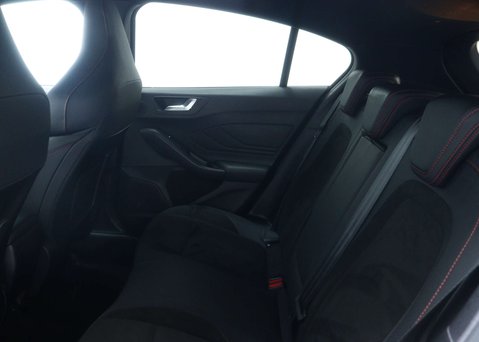 Ford Focus 2.3T EcoBoost ST Hatchback 5dr Petrol Manual Euro 6 (s/s) (280 ps) 46