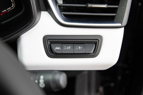 Renault Clio TECHNO TCE 16