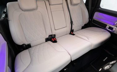 Mercedes-Benz G Series G 400 D 4MATIC AMG LINE PREMIUM PLUS 9
