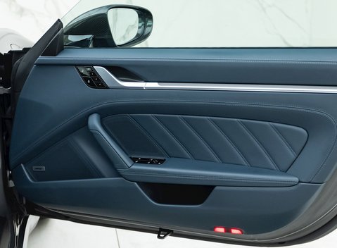 Porsche 911 (992) Carrera S 21