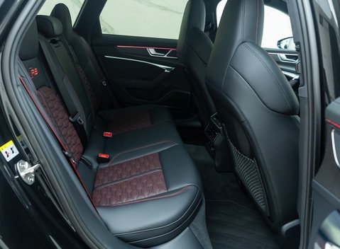 Audi RS6 AVANT PERFORMANCE CARBON VORSPRUNG 18