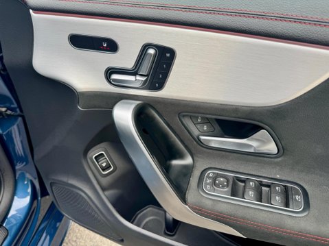Mercedes-Benz CLA Class 1.3 CLA180 AMG Line Night Edition (Premium Plus) Coupe 7G-DCT Euro 6 (s/s) 16