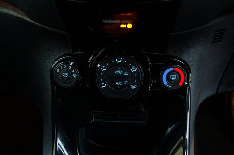 Ford Fiesta ZETEC 31