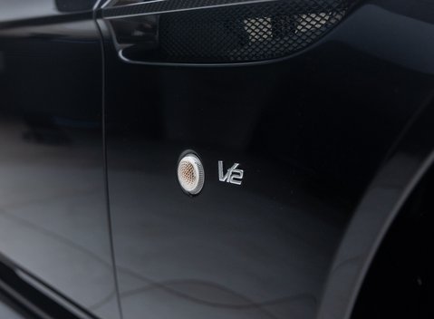Aston Martin V12 Vantage S 41