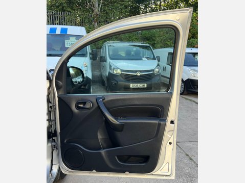 Mercedes-Benz Citan 1.5 109 CDI BlueEfficiency Crew Van Double Cab 6dr Diesel Manual L3 Euro 5 25