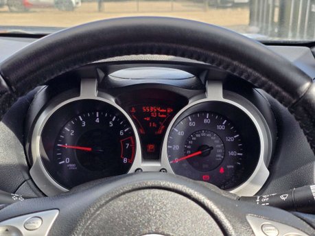 Nissan Juke 1.6 Acenta Premium SUV 5dr Petrol CVT Euro 5 (117 ps) 31
