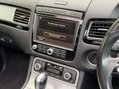 Volkswagen Touareg 3.0 Touareg V6 R-Line TDI BlueMotion Technology Auto 4WD 5dr 10