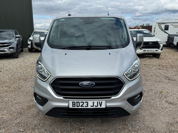 Ford Transit Custom Crew Cab AUTO SWB L1H1 Low Roof Limited 320 Air Con Alloys Sensors Cam EURO 4