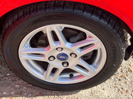 Ford Fiesta ZETEC 17