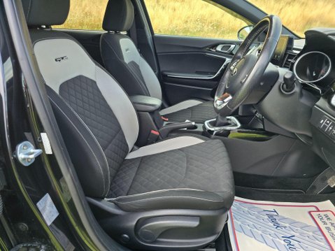 Kia Ceed 1.6 CRDi GT-Line Euro 6 (s/s) 5dr 18