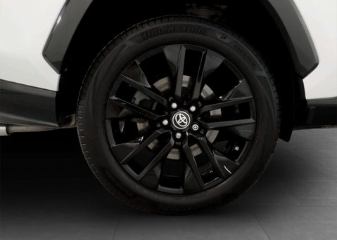 Toyota Rav4 2.5 RAV4 Dynamic HEV 4x2 CVT 5dr 33