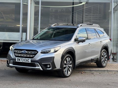 Subaru Outback TOURING 4