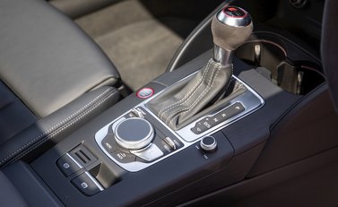 Audi RS3 Sportback Sport Edition 20