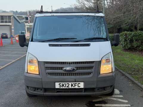 Ford Transit 2.2 TDCi 250 FWD L1 H1 5dr 8