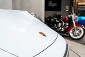 Porsche 911 TARGA 4 PDK. WARRANTY. ADAPTIVE CRUISE CONTROL. HEATED SEATS. HEATED WHEEL 45